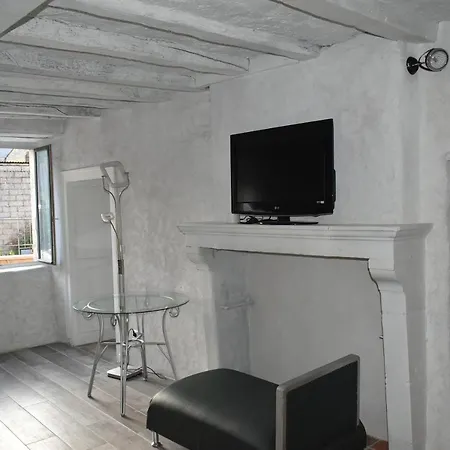 Le Logis De La Charnie Confort Pour 14 Personnes A Feriehus Chemiré-en-Charnie