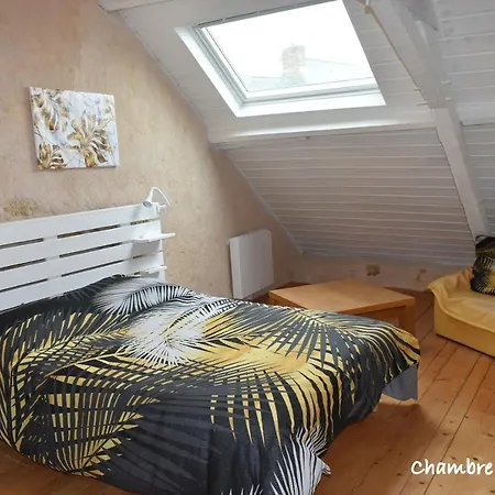 Le Logis De La Charnie Confort Pour 14 Personnes à Chemiré-en-charnie *