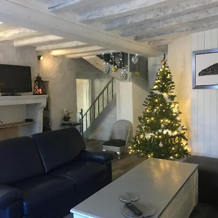 Feriehus Le Logis De La Charnie Confort Pour 14 Personnes A Chemiré-en-Charnie